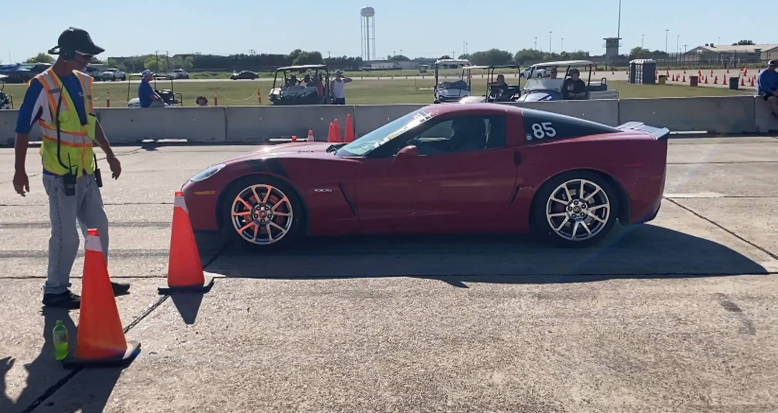 Texas Mile draws people in with speed and unpredictability - Vimarsana News