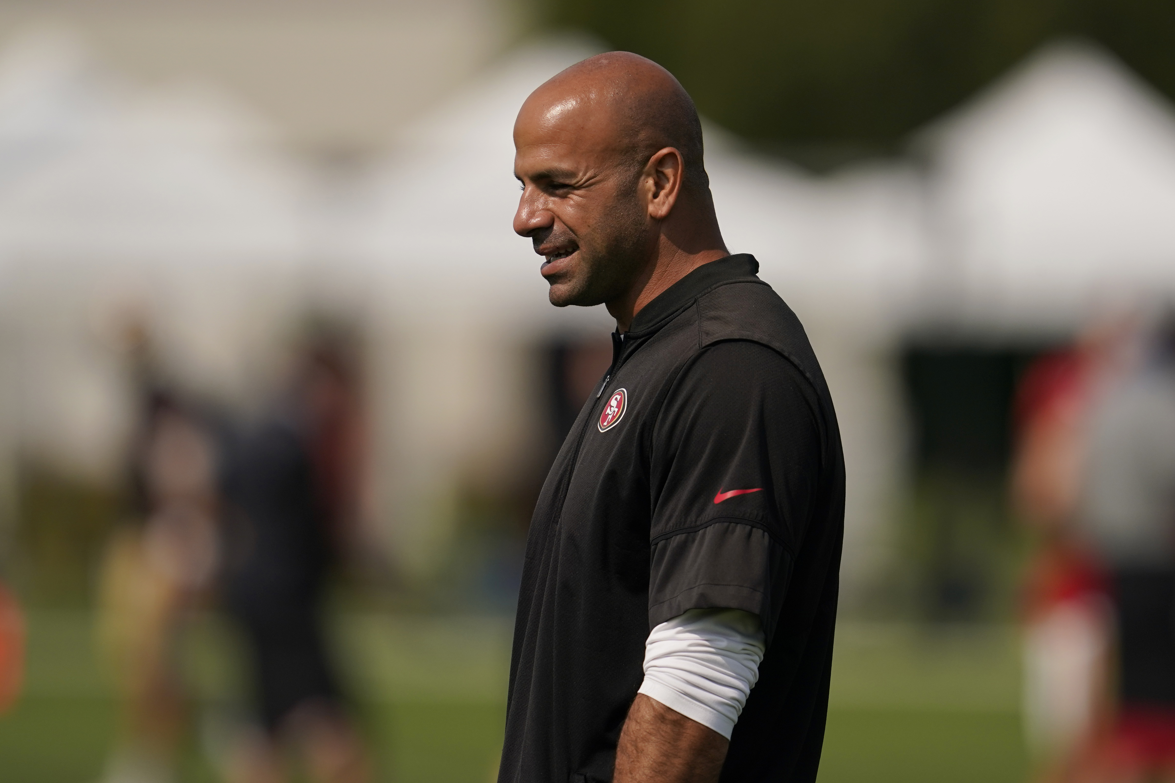49ers DC Robert Saleh figures to be hot coaching candidate