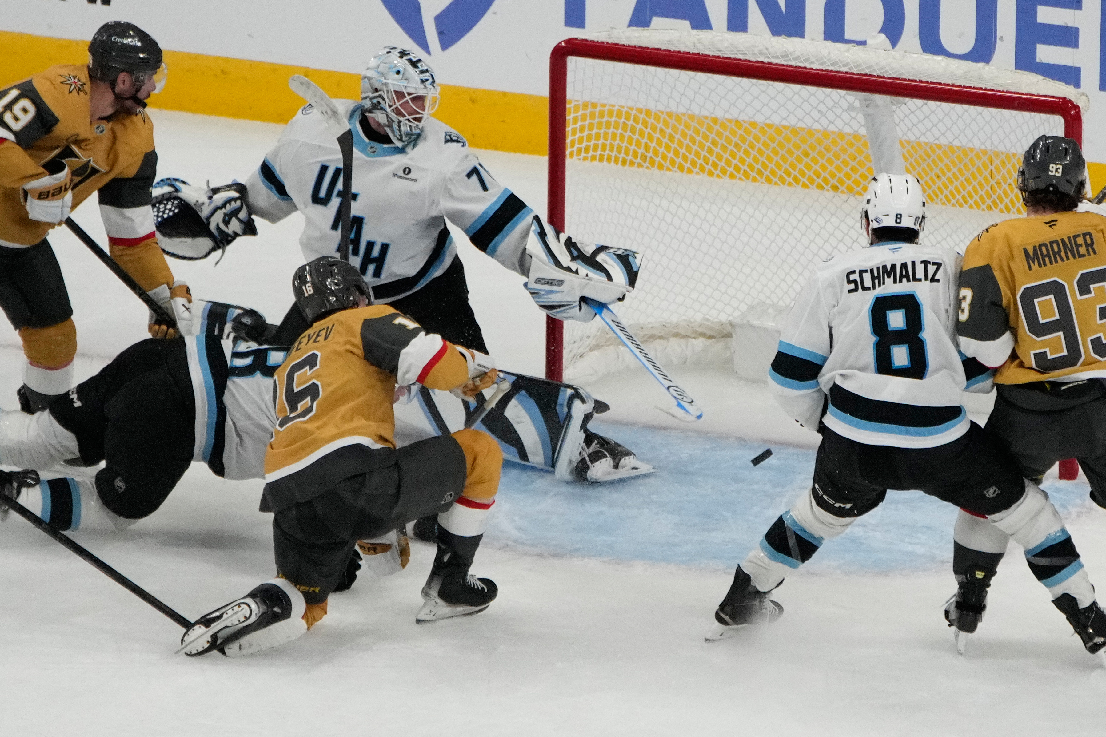 Mammoth Golden Knights Hockey
