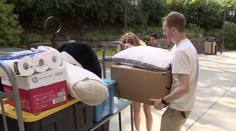 Park University Welcomes Students on Move-In Day Amid Rising College Costs
