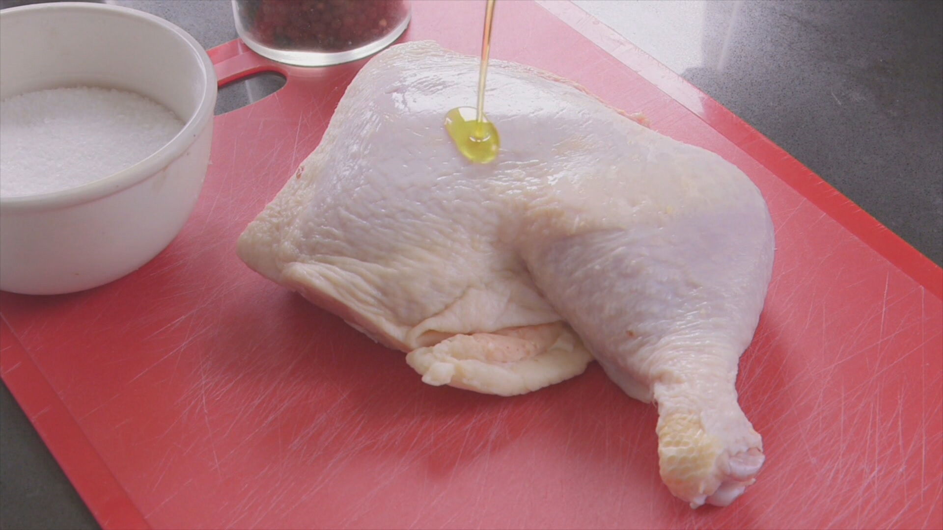 AM JENNIFER CRTV LEGAL BACTERIA ON CHICKEN PKG_frame_6.jpeg