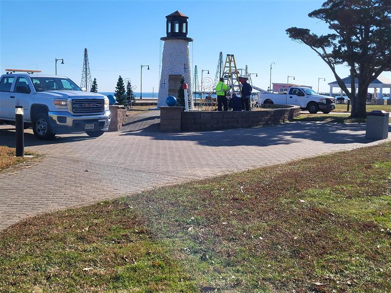 Hampton Christmas lights 1