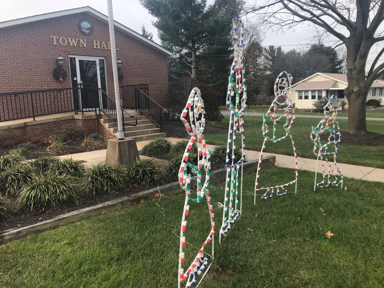 Hampstead refuses to let COVID hamper holidays