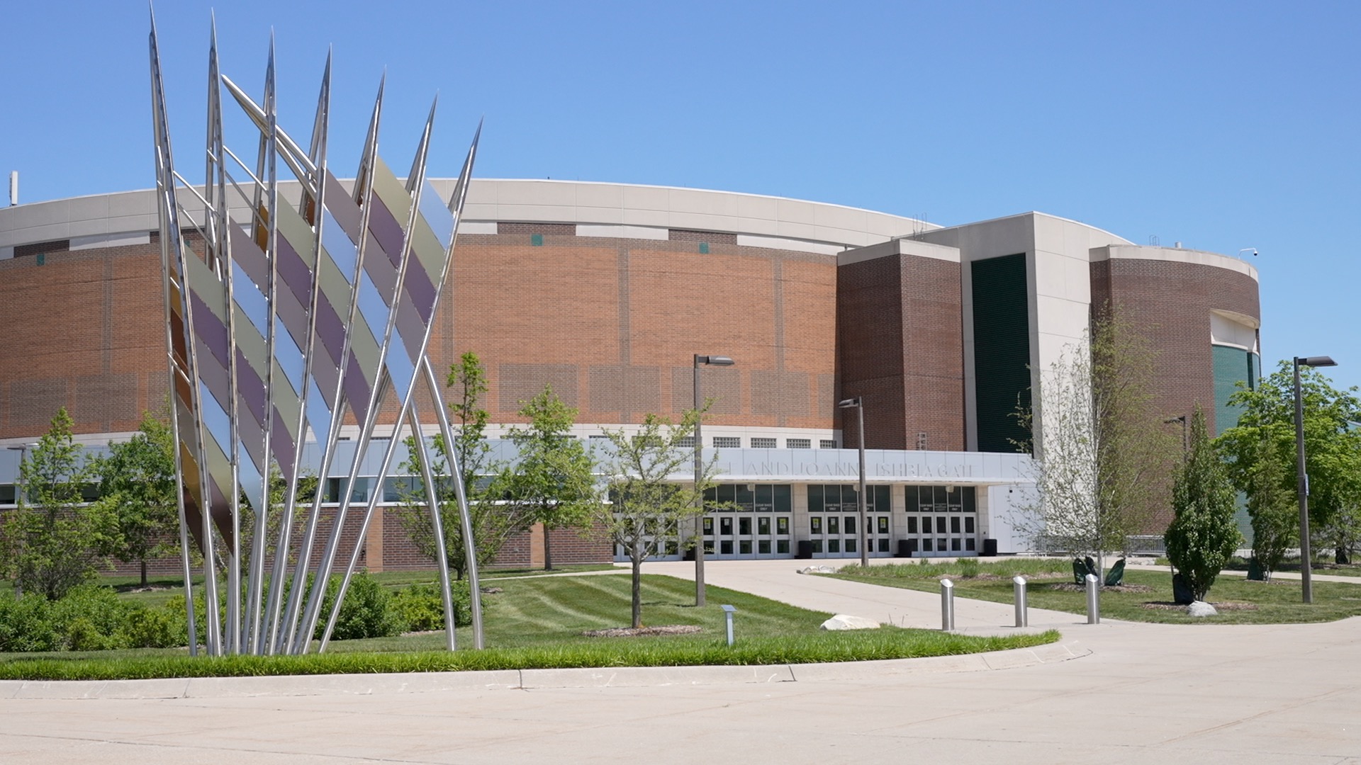 GUSKIEWIZ IMPACT MSU ATHLETICS