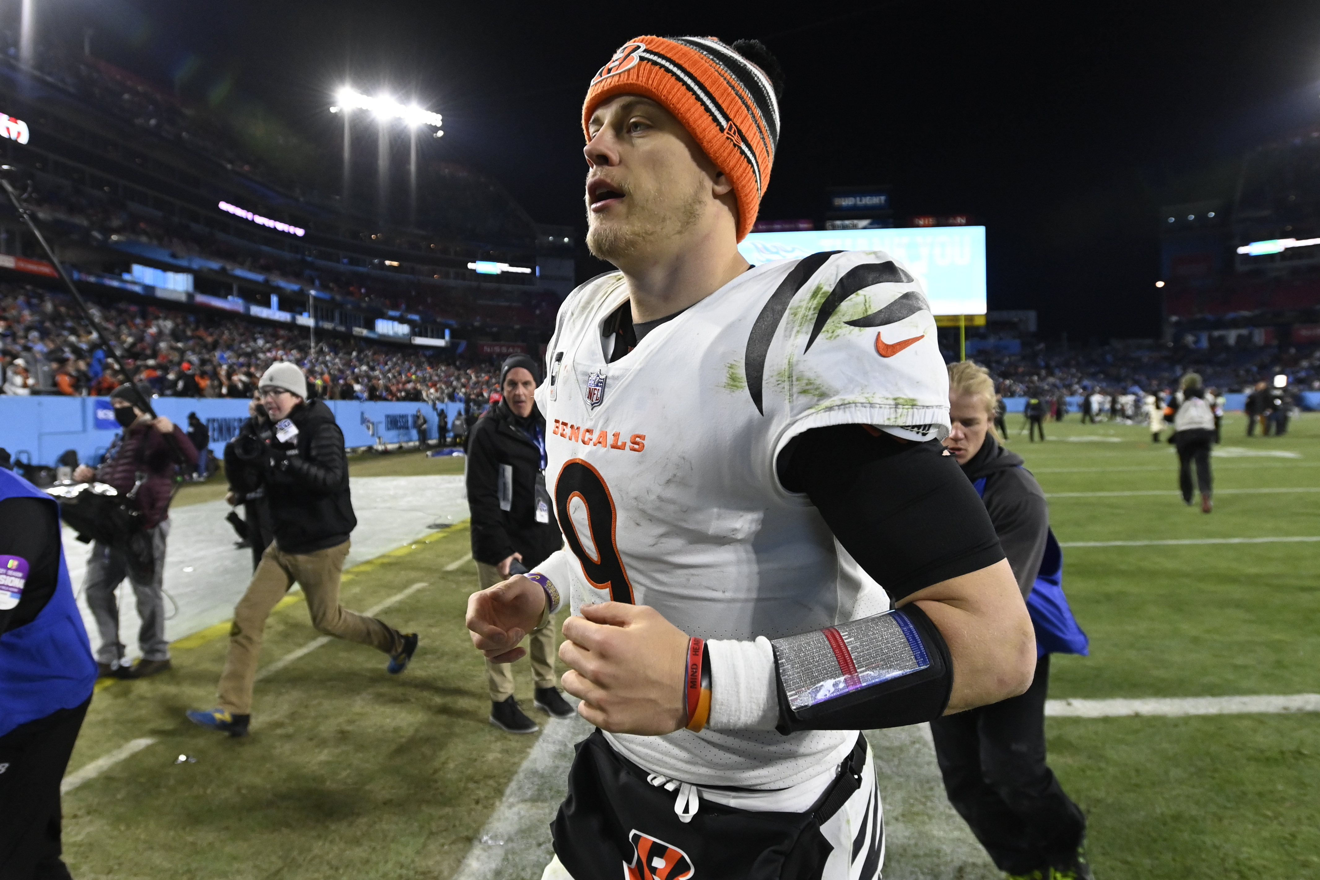 Bengals Titans Football