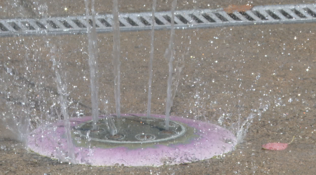 People cooled off at splash pads in San Marcos. 