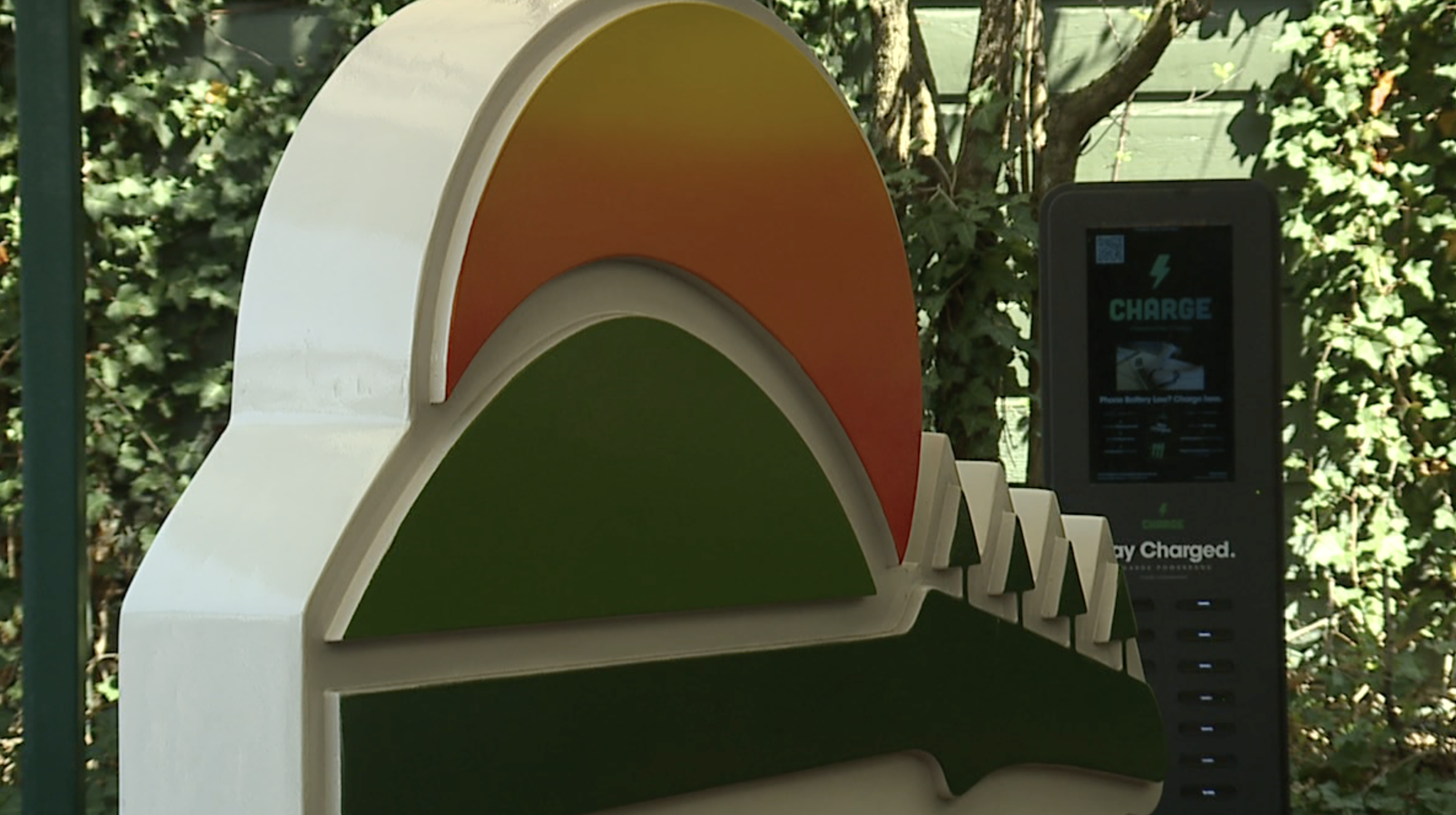 Pine Knob Theatre logo.png