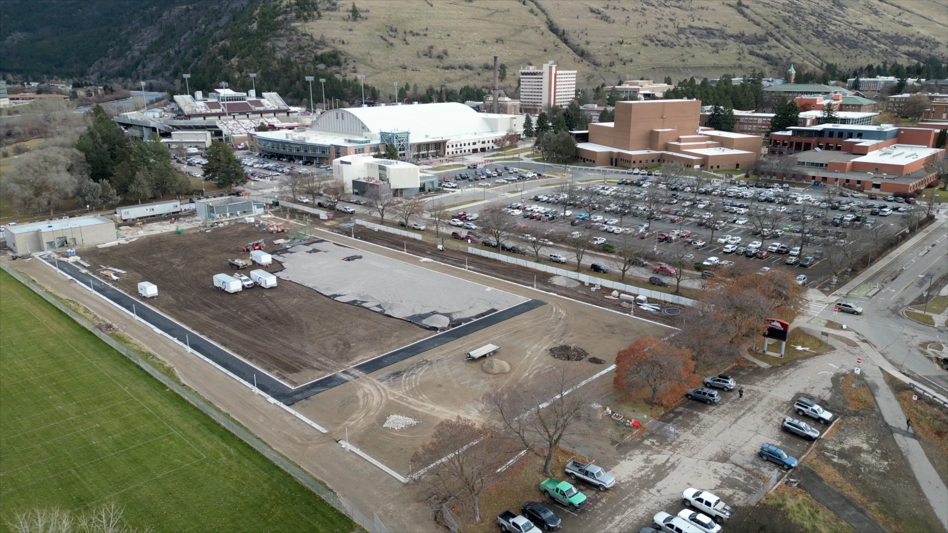 Indoor practice facility.jpg