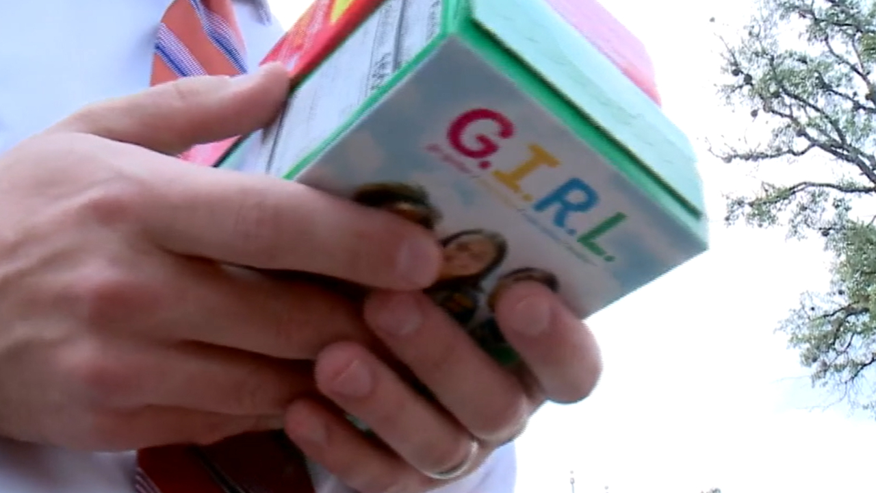 Delray Beach girl gets creative to sell Girl Scout cookies during COVID-19 pandemic.jpg