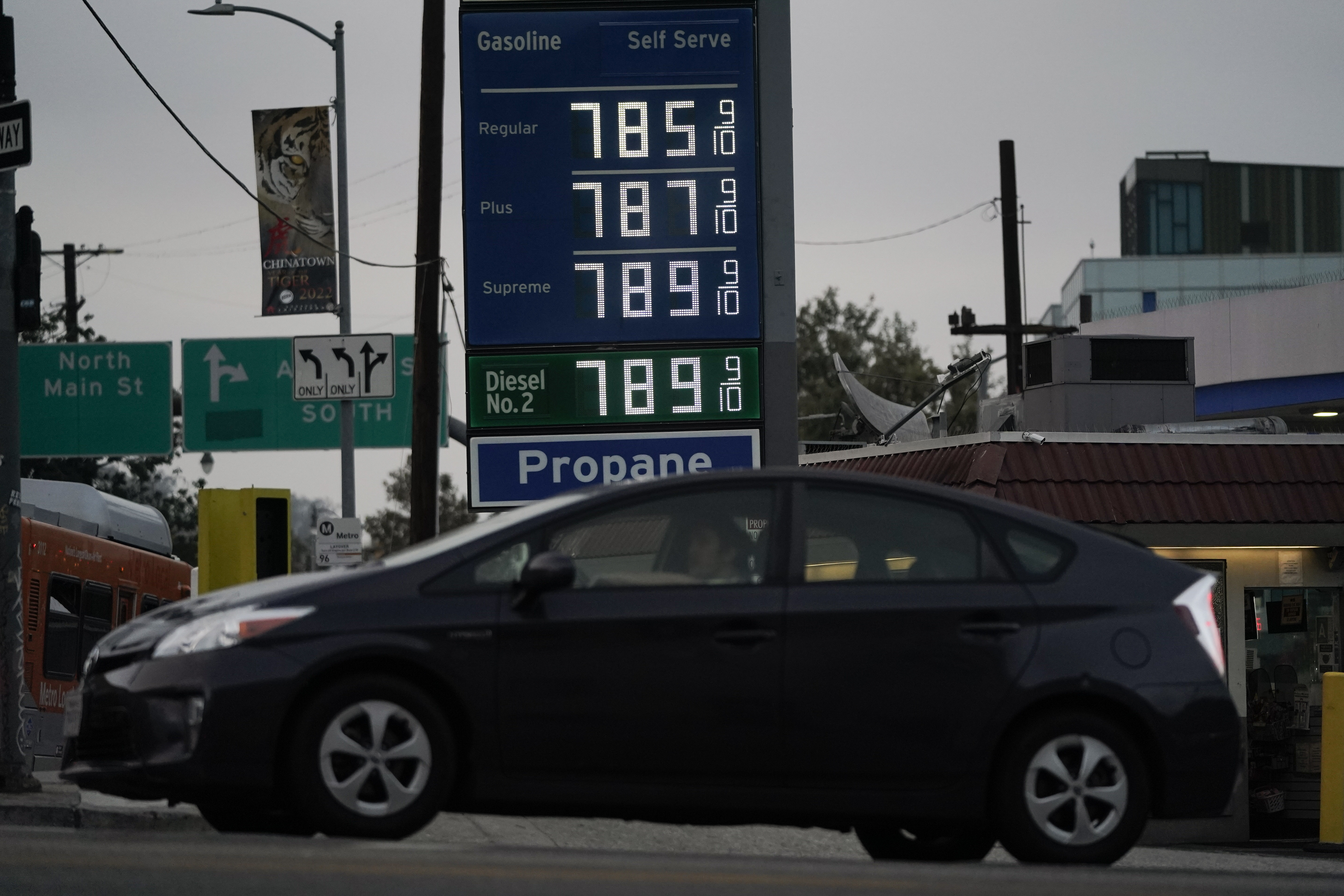 California-Gas Prices-Rebate