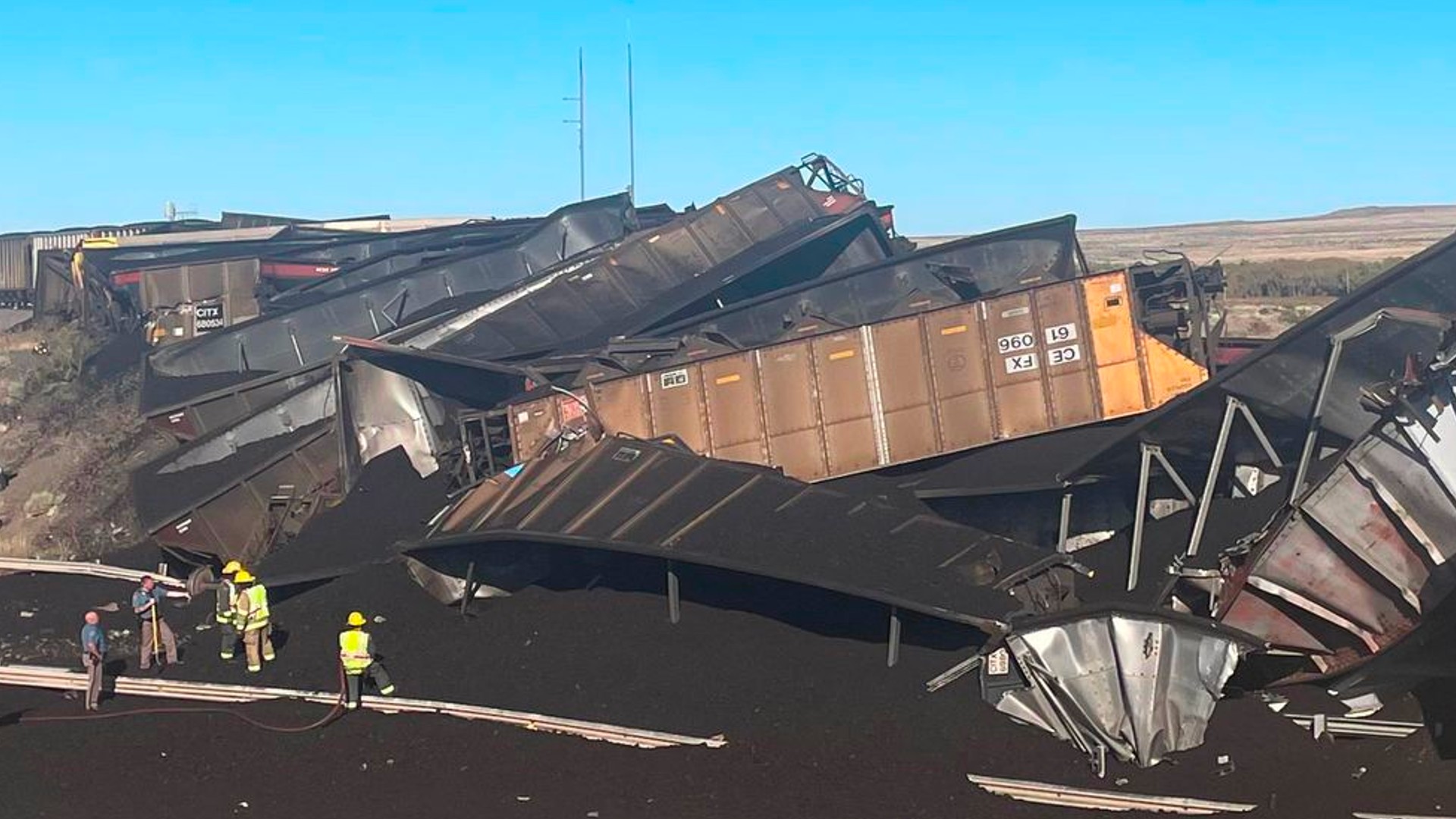 I-25 train derailment