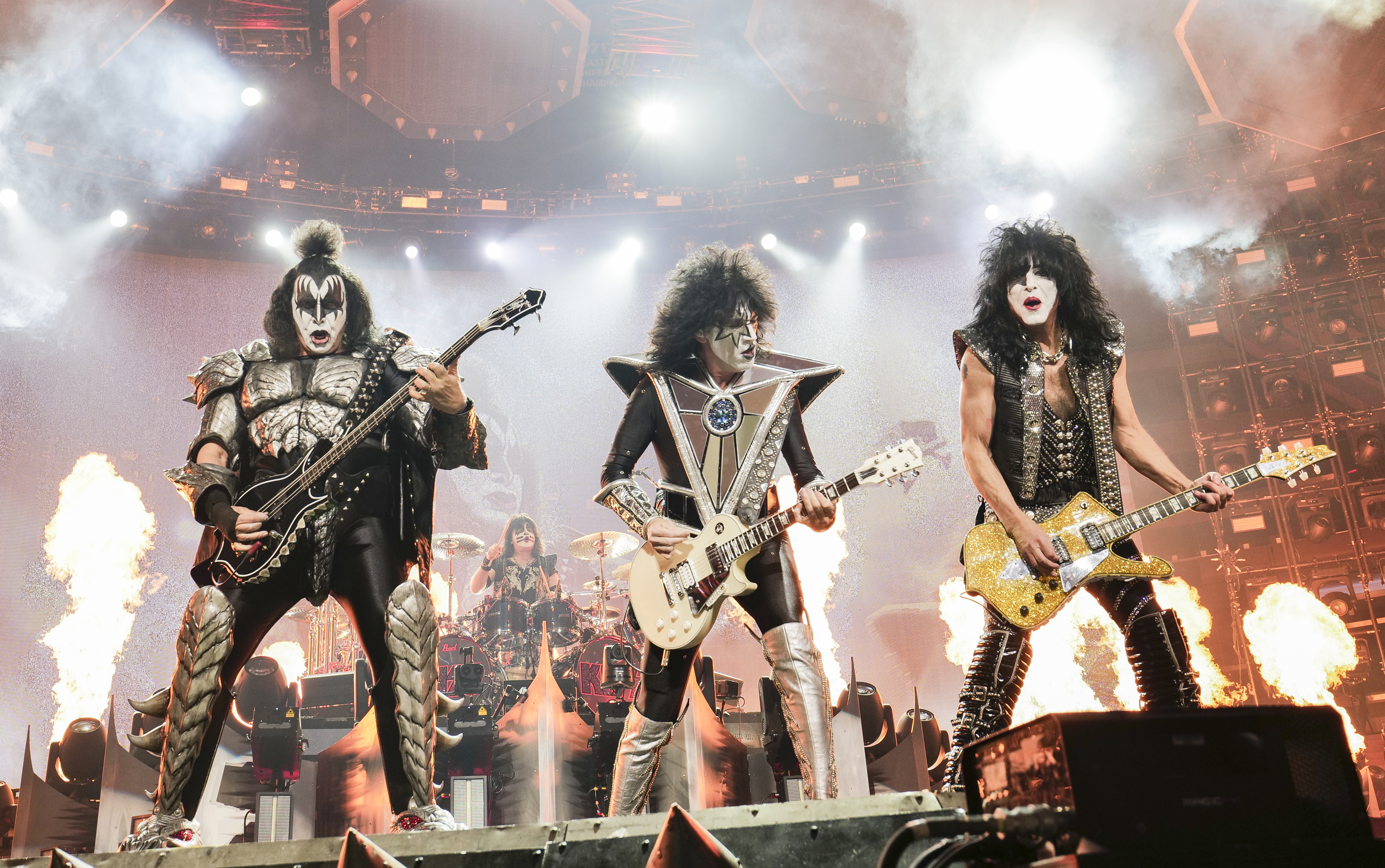 Gene Simmons
Tommy Thayer
Paul Stanley