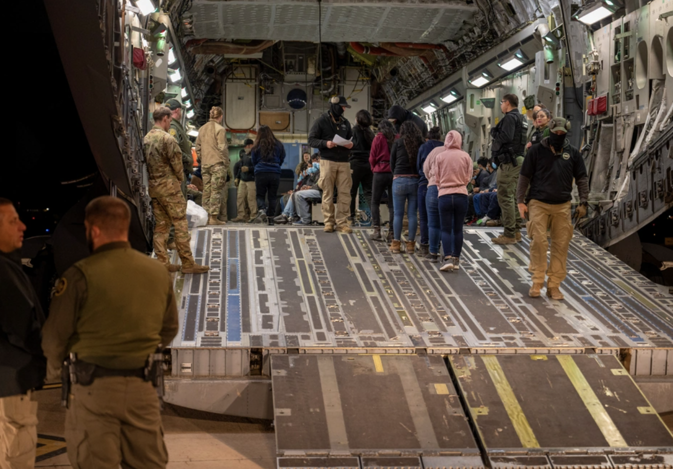 Military planes deportation.png