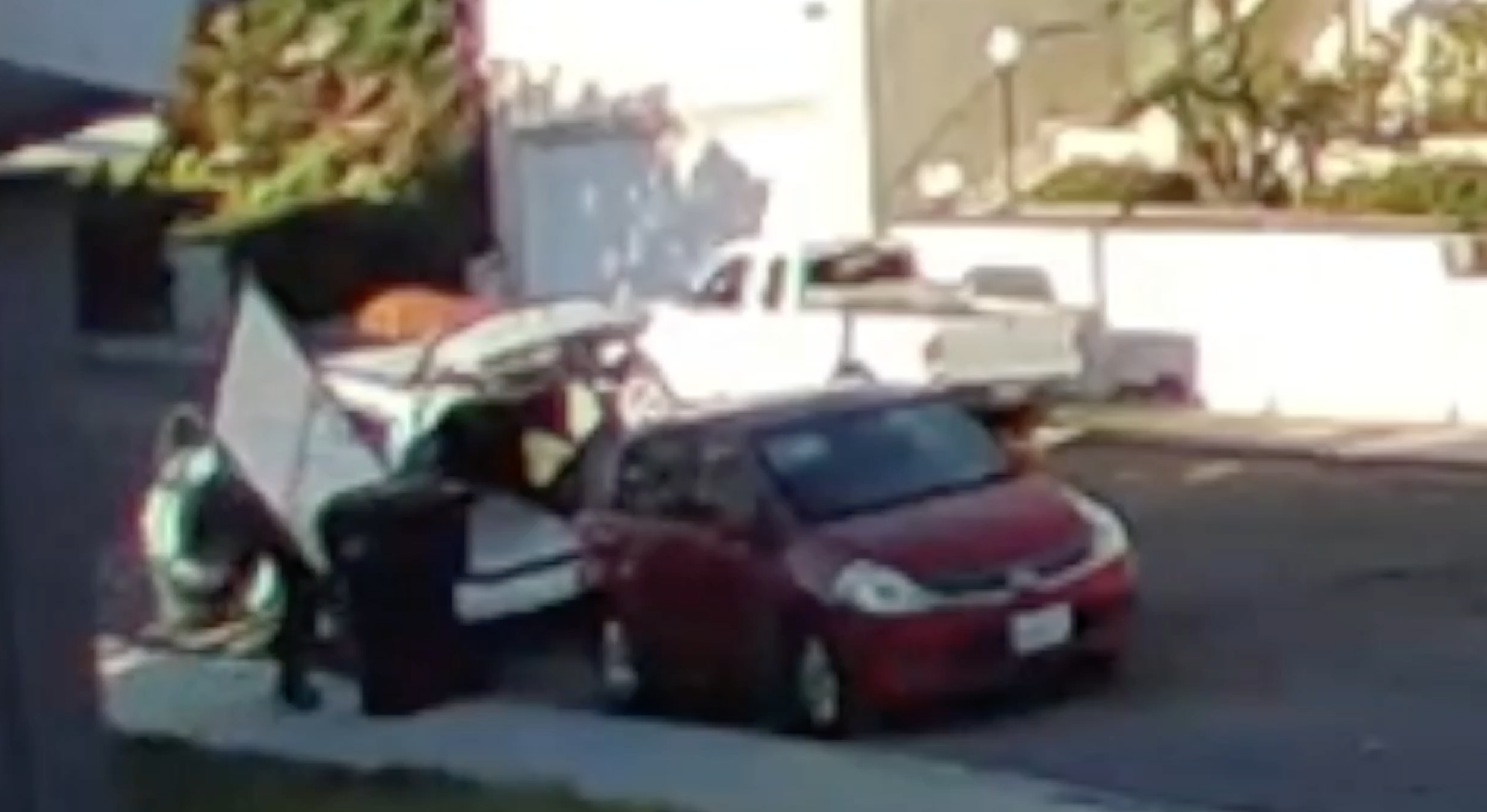 Caught on video: man grabs solar panels from Rolando home