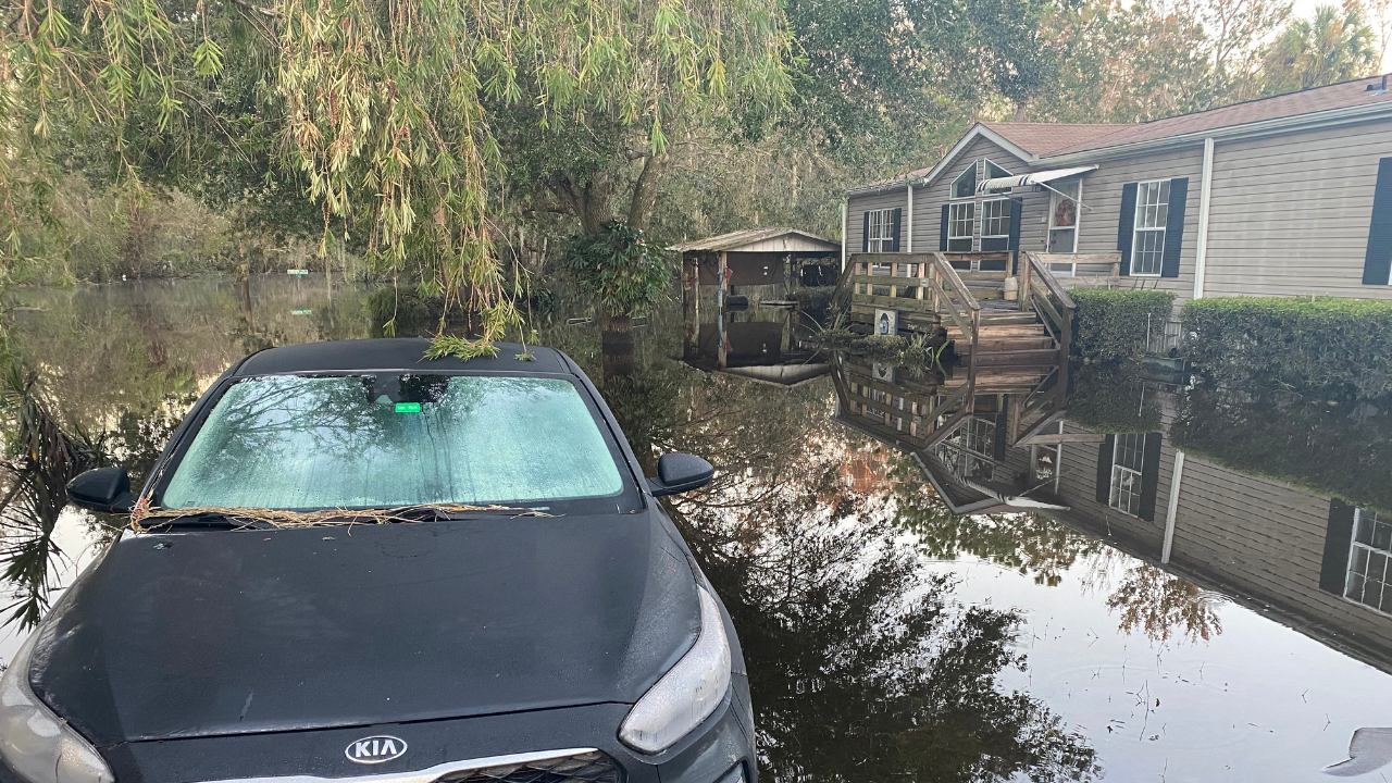 Hardee Co. family devastated by Ian, says Christmas just doesn't feel the same