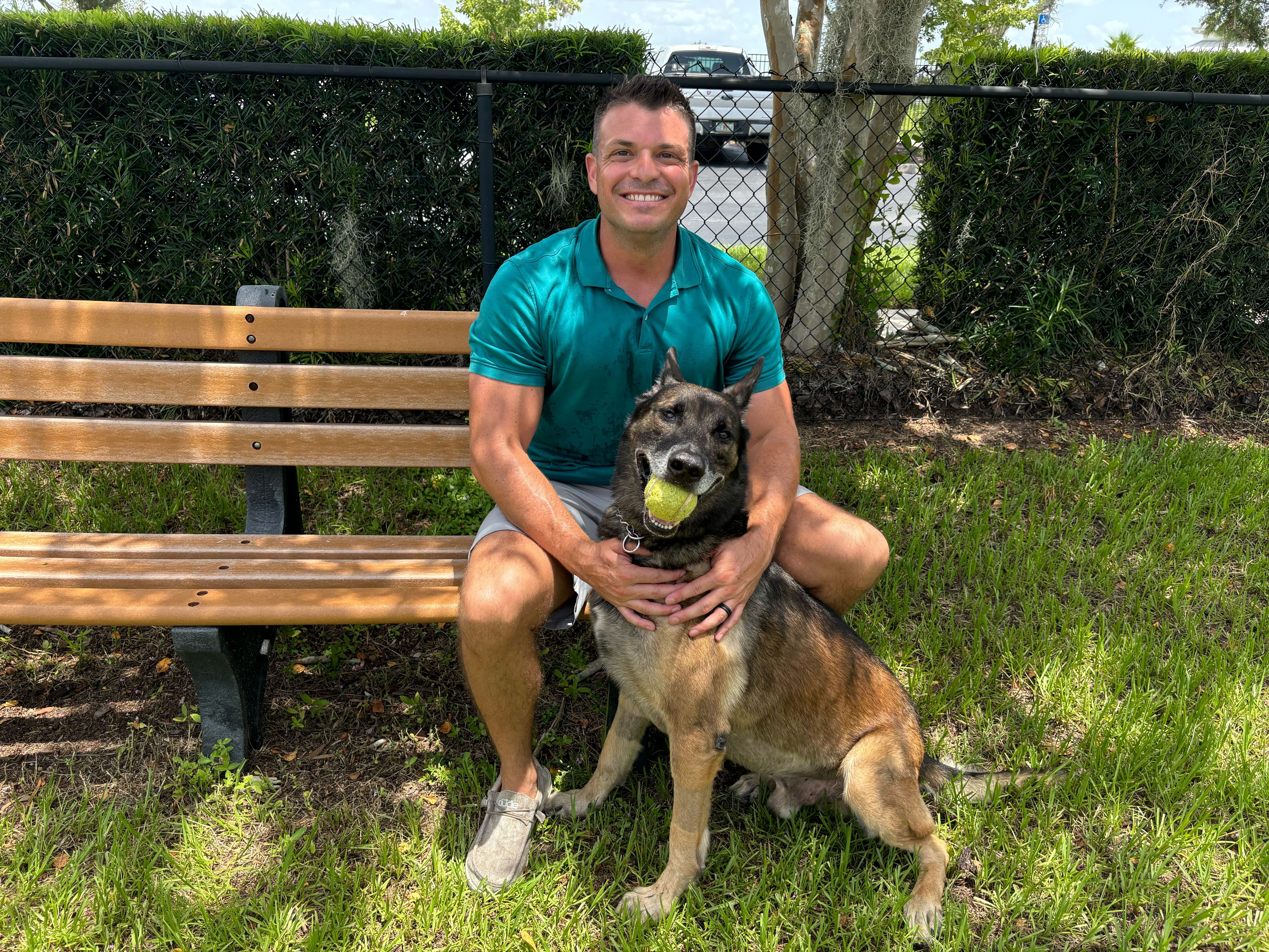 Tampa police officer saves K9