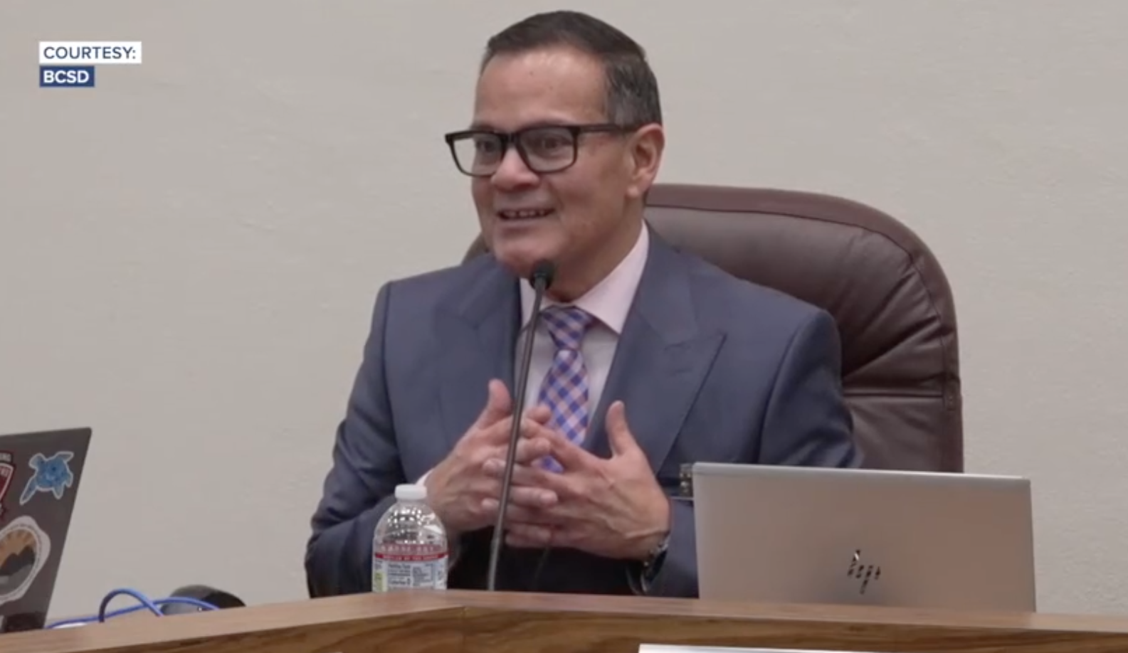 Bakersfield schools get new permanent superintendent