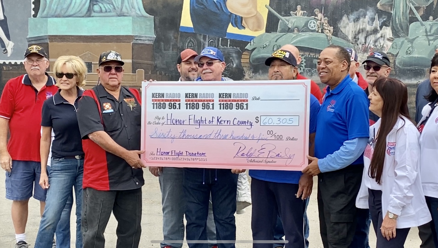 Honor Flight presented with check from Ralph Bailey Show