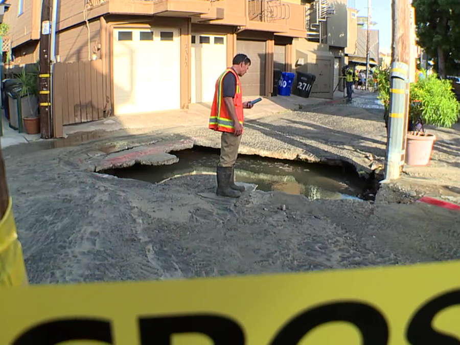 mission_beach_flooding_sinkhole_070821.jpg