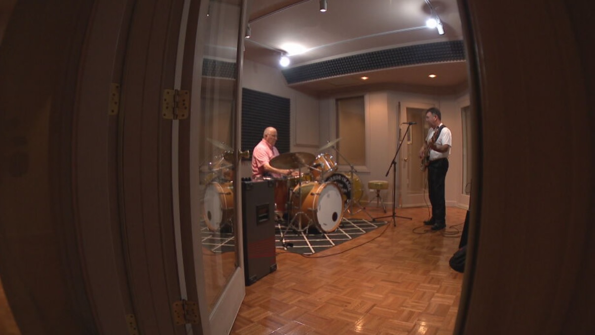 hearing the beat of his own drum
