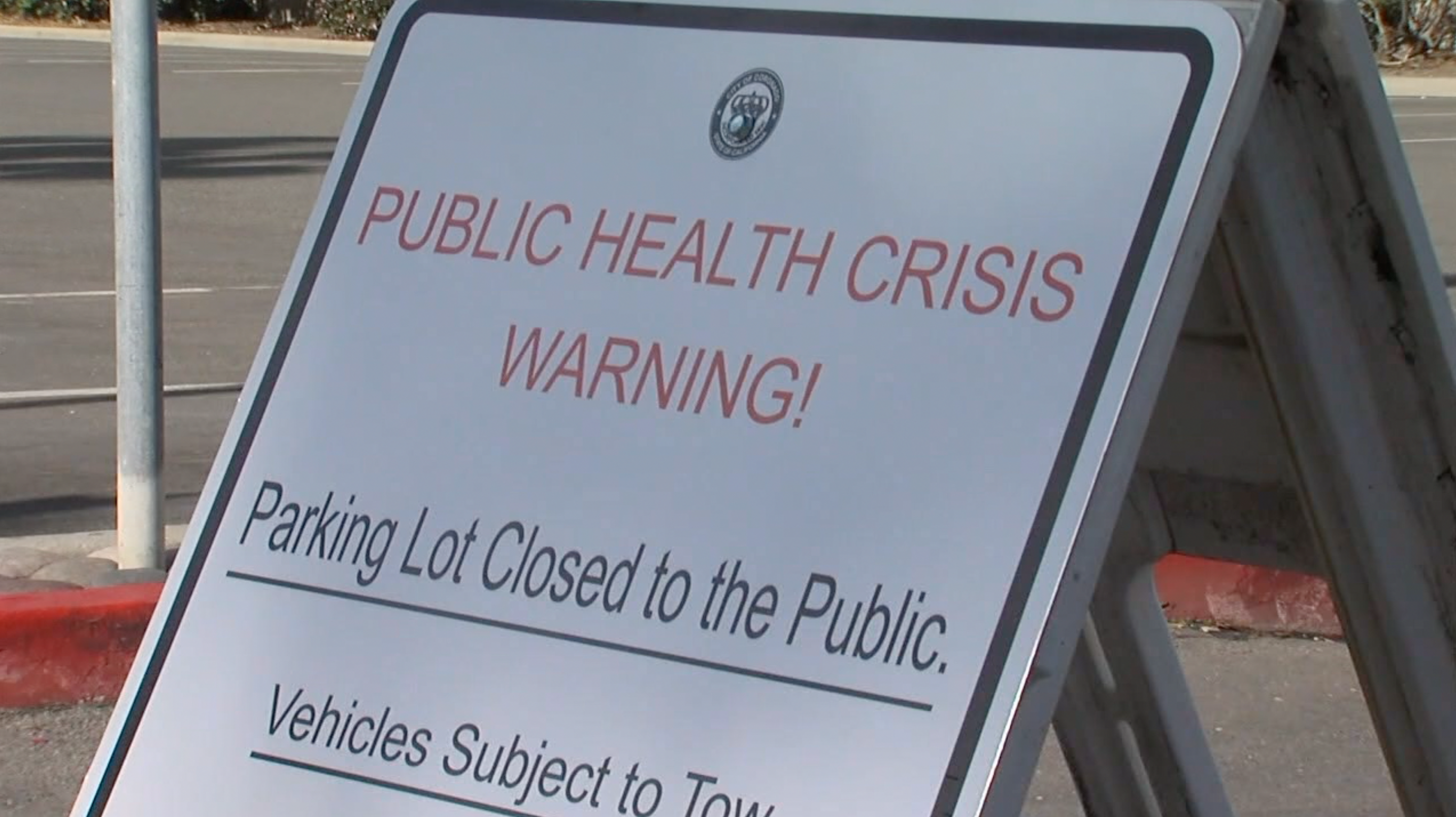 Coronado beach closure sign