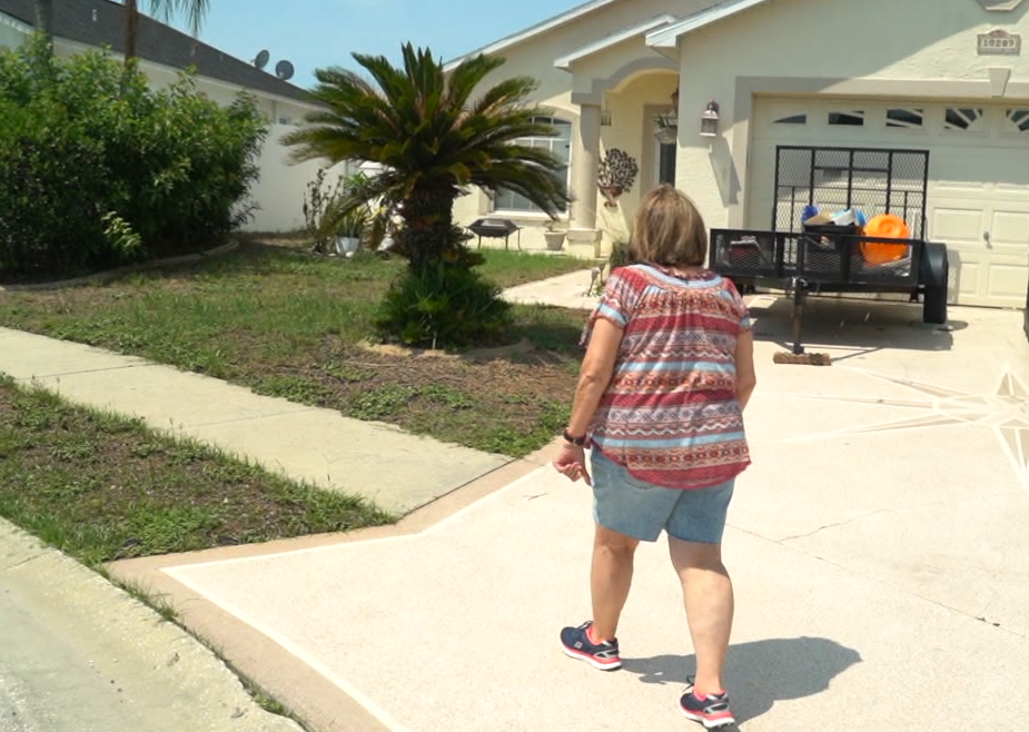 Pasco woman loses home