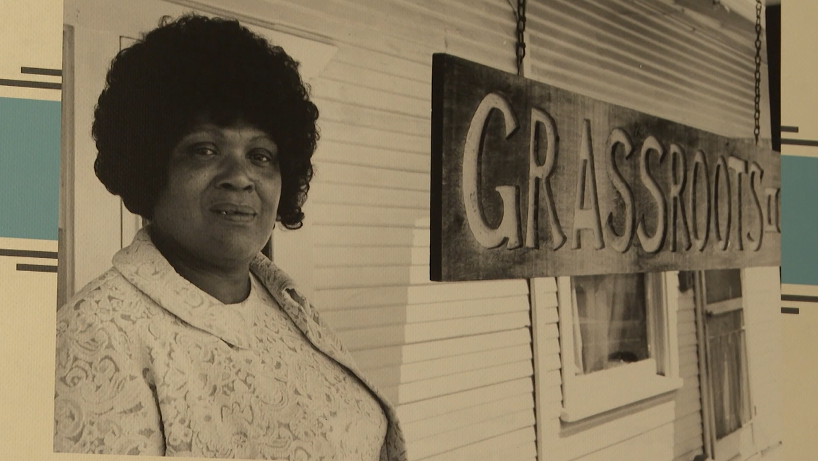 Maxine Lewis.png