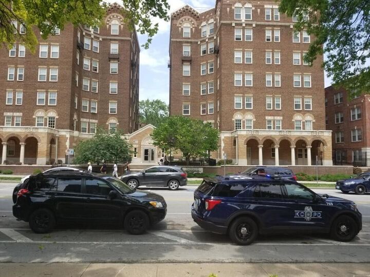 900 block of E. Armour.jpg