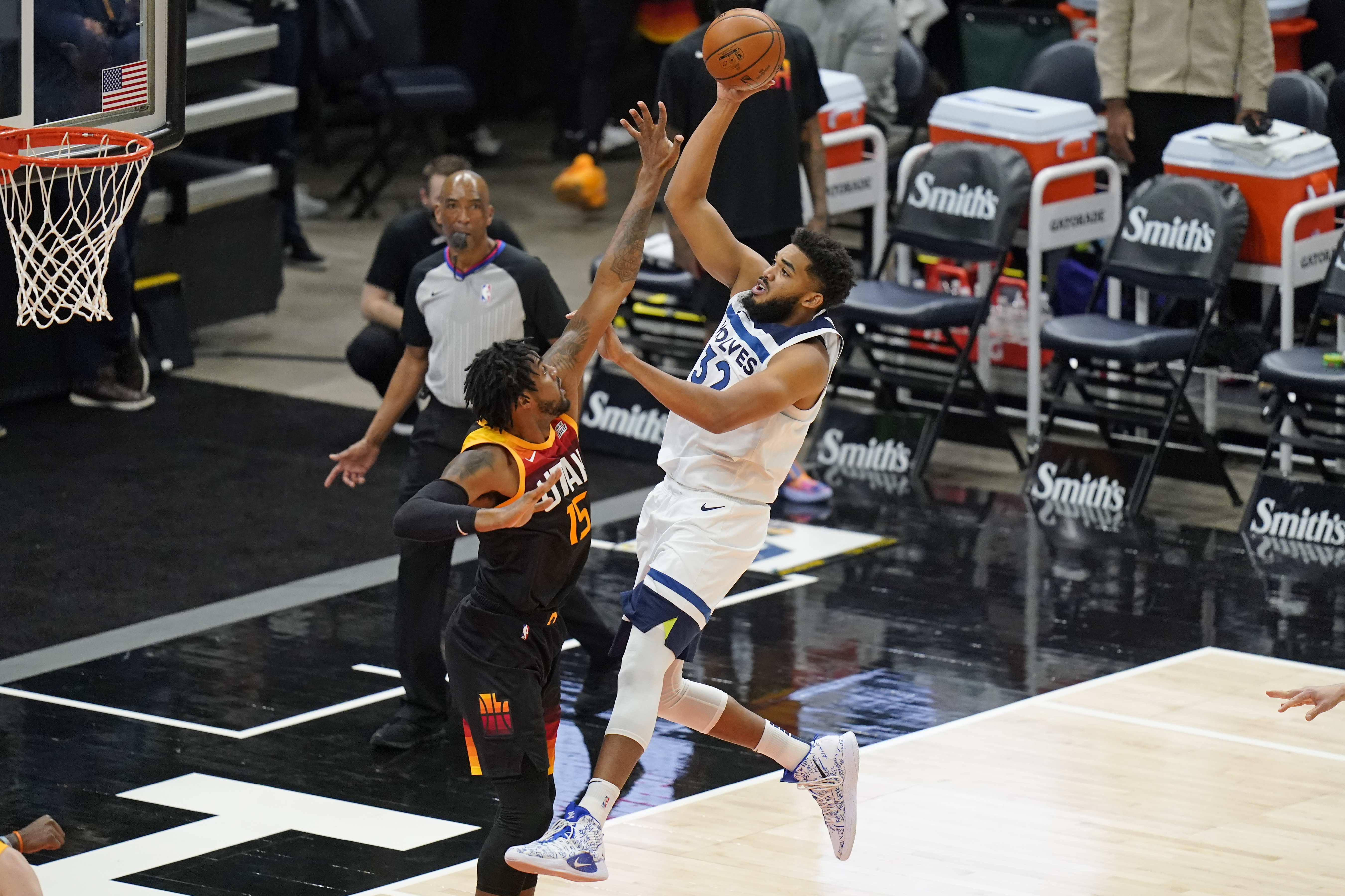 Karl-Anthony Towns, Derrick Favors