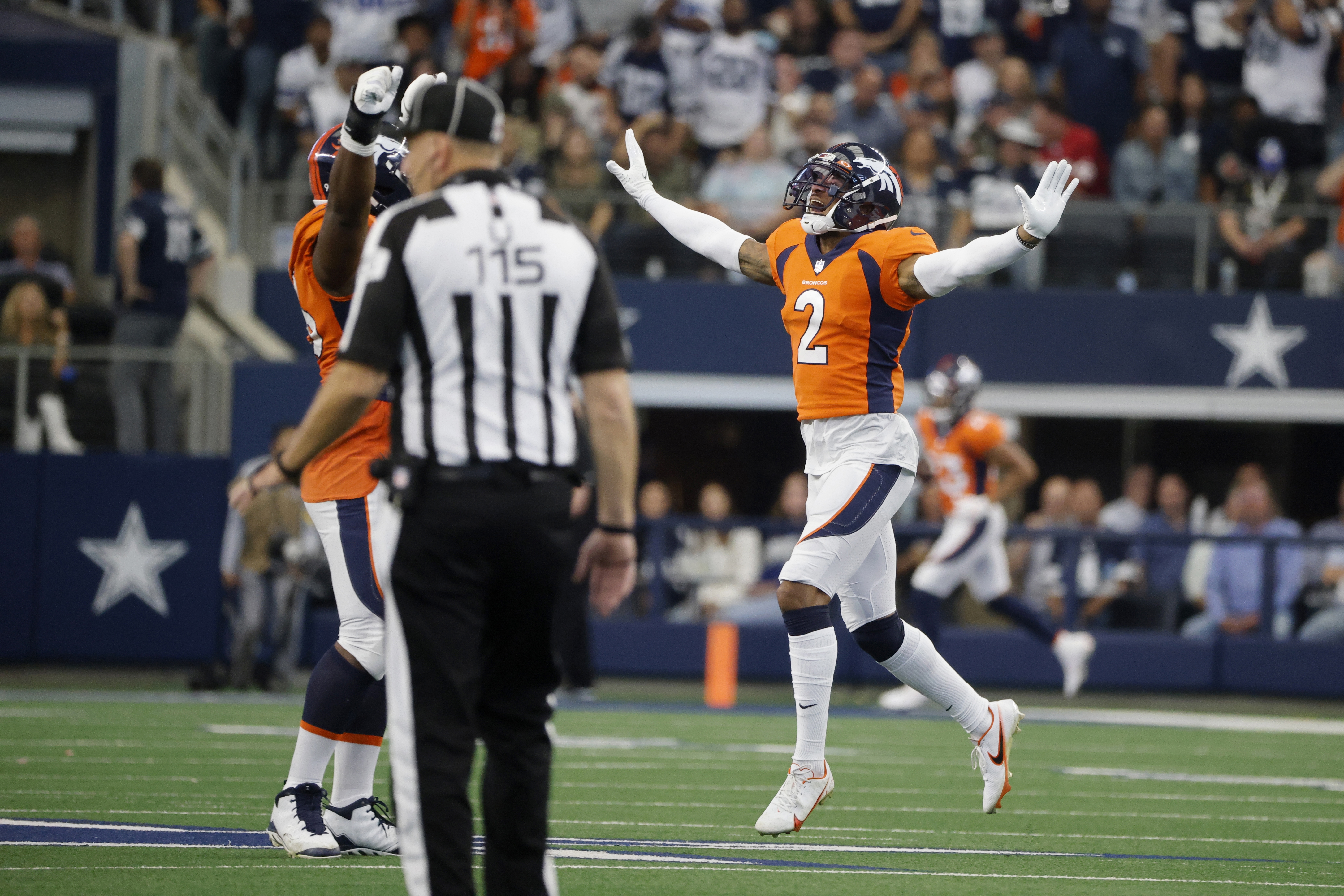 Broncos Cowboys Football