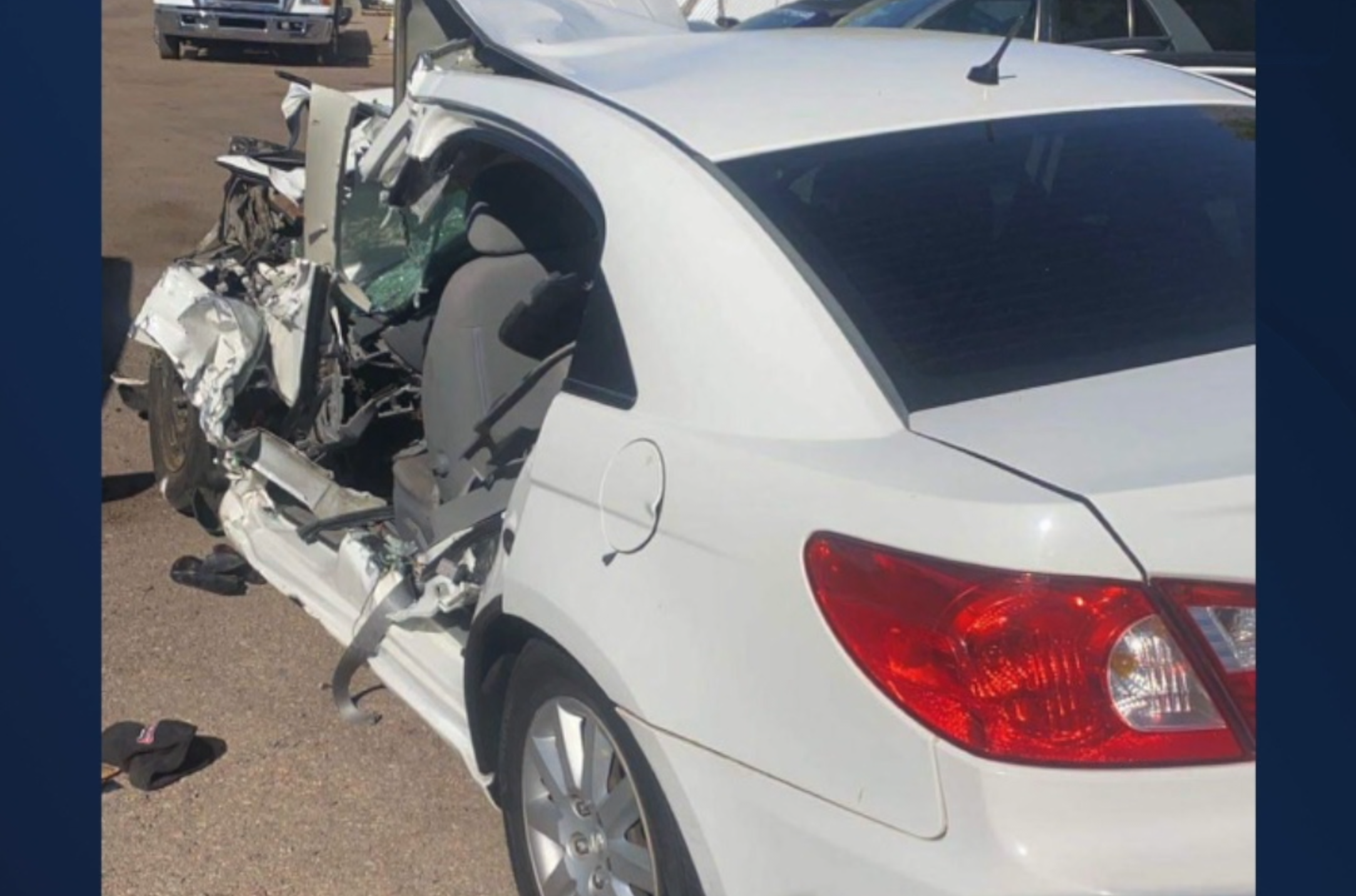 Arizona teen hurt in crash on US 60  