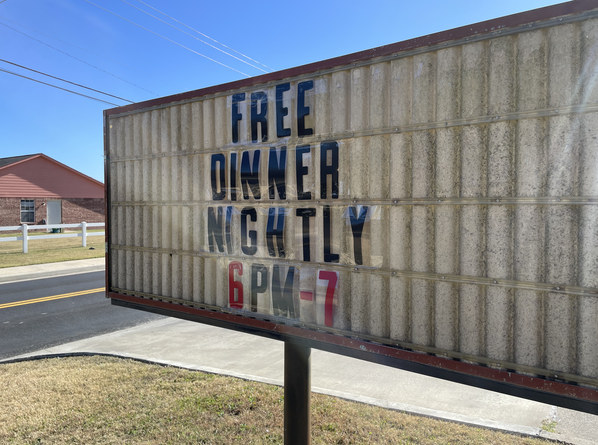 free dinner sign.png