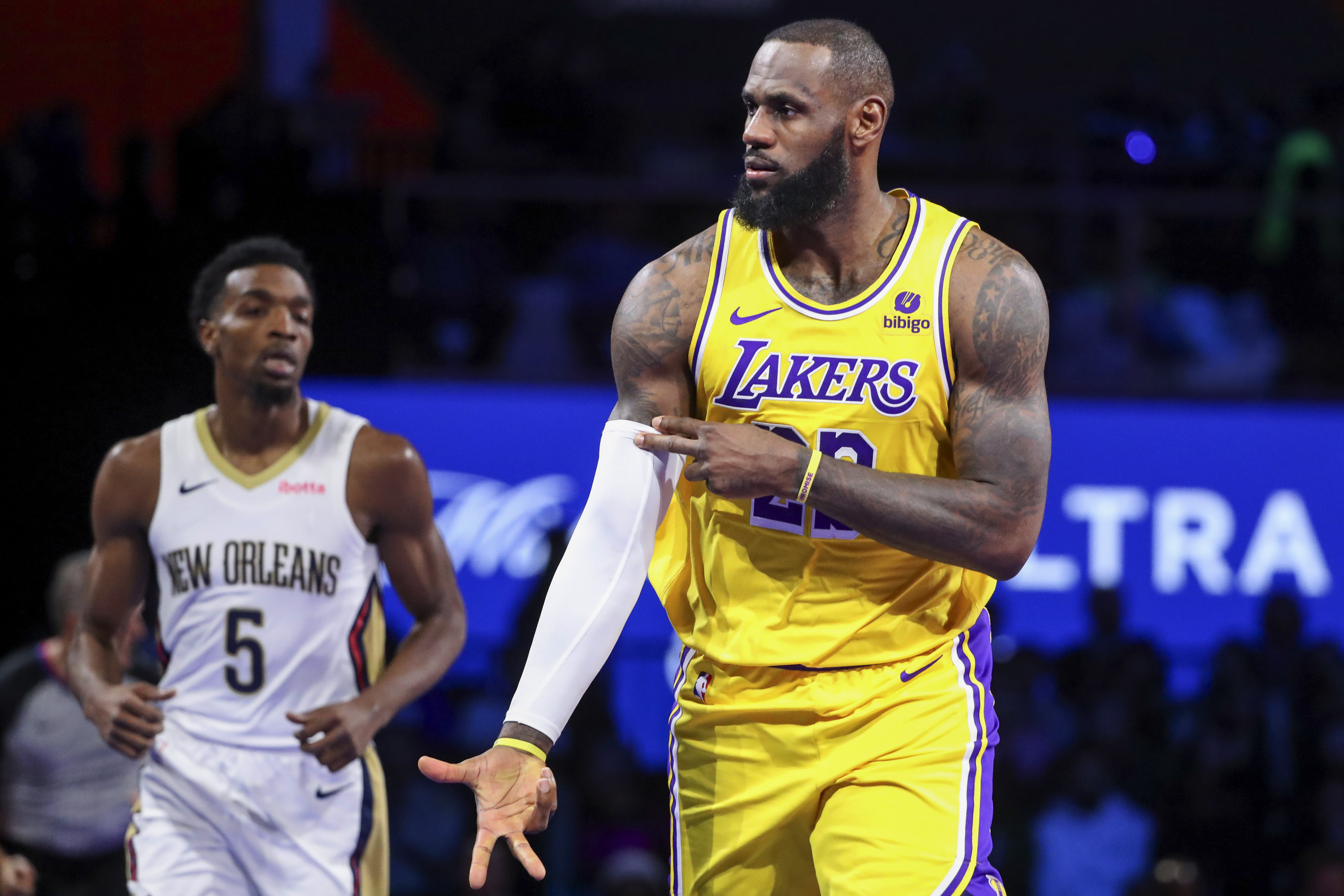 Pelicans Lakers Basketball