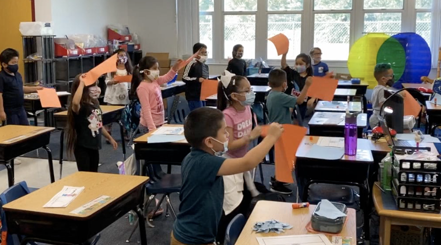 Students 3 feet apart
