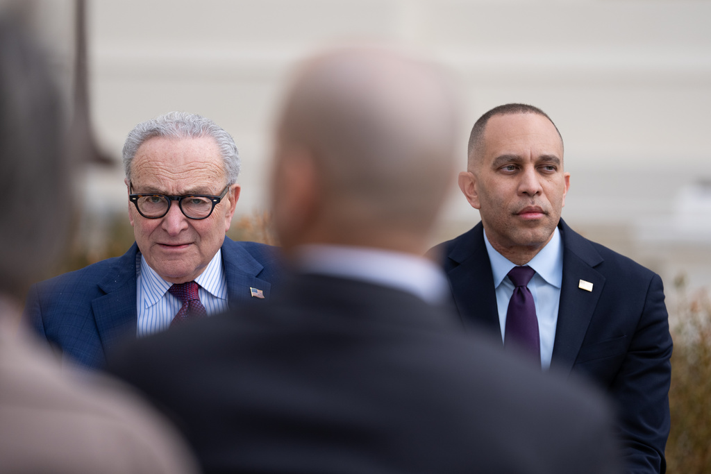 Sen. Chuck Schumer, D-N.Y., and Rep. Hakeem Jeffries, D-N.Y.