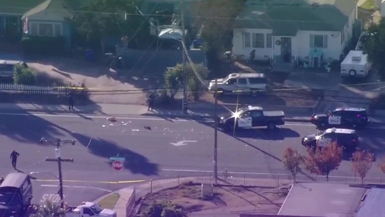 El Cajon officer dragged by vehicle