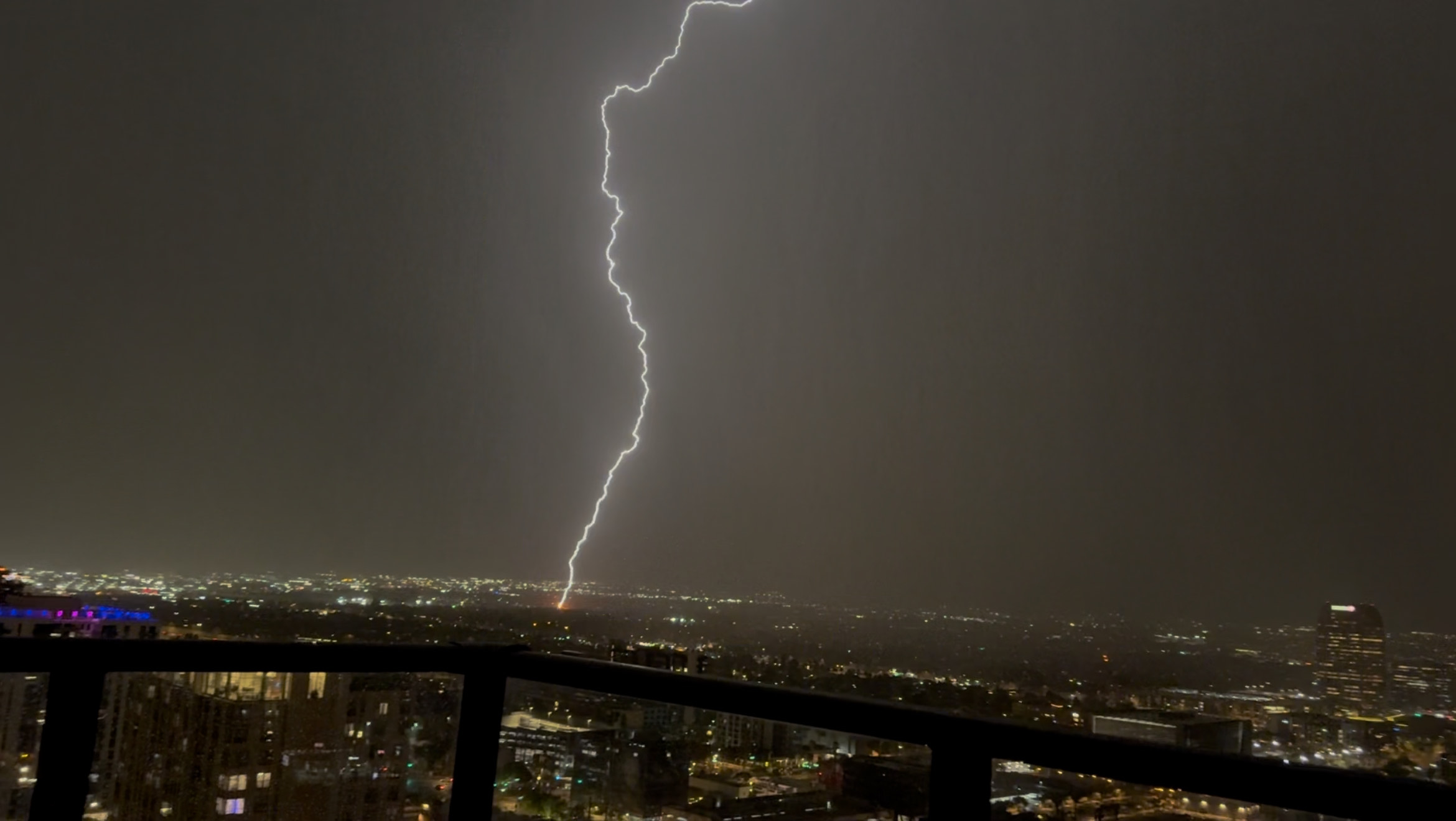 lightning 3rd st and pierce phx 