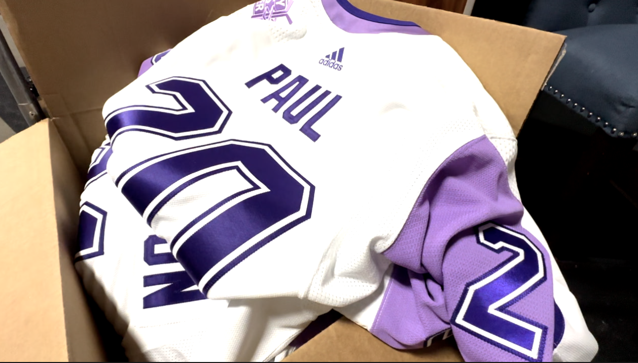 Hockey Fights Cancer 1.png