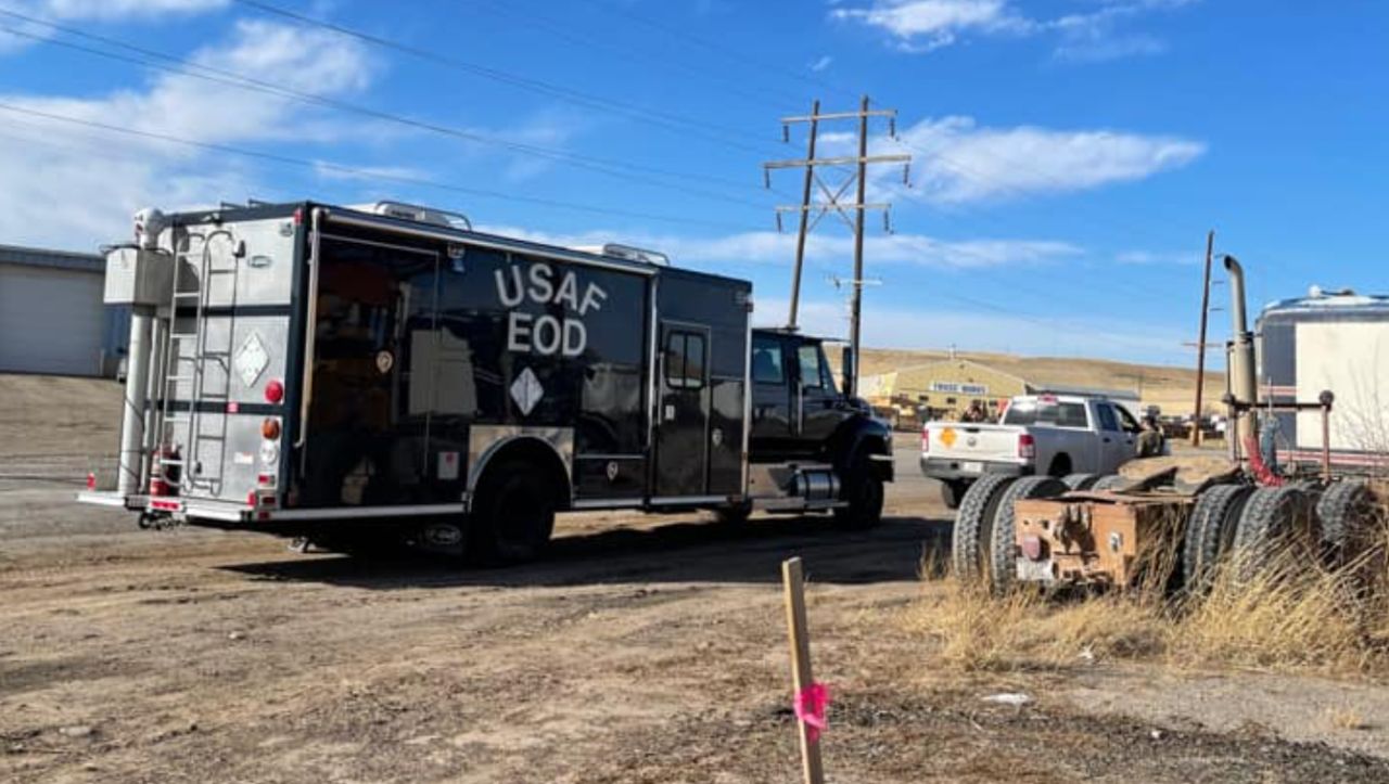 EOD truck on NW side of Great Falls