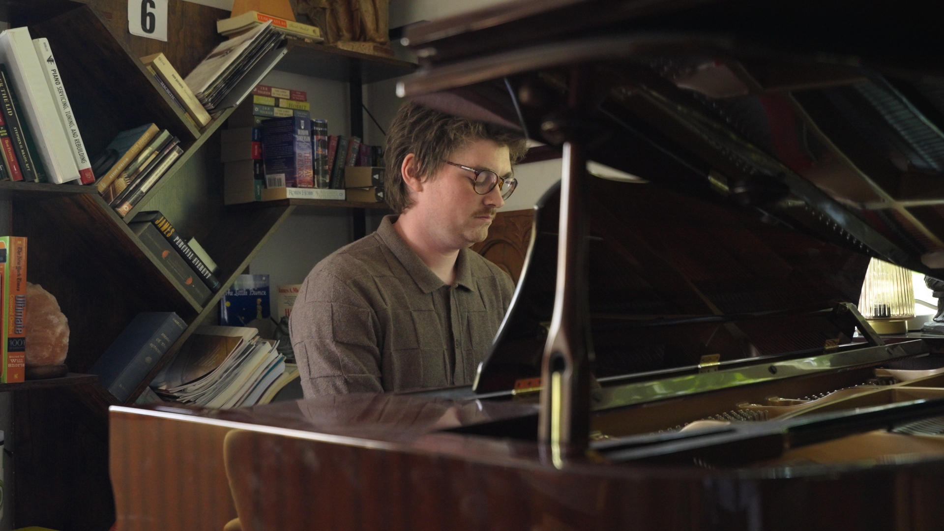 Kyle Curtis, Missoula Marathon Piano Player 