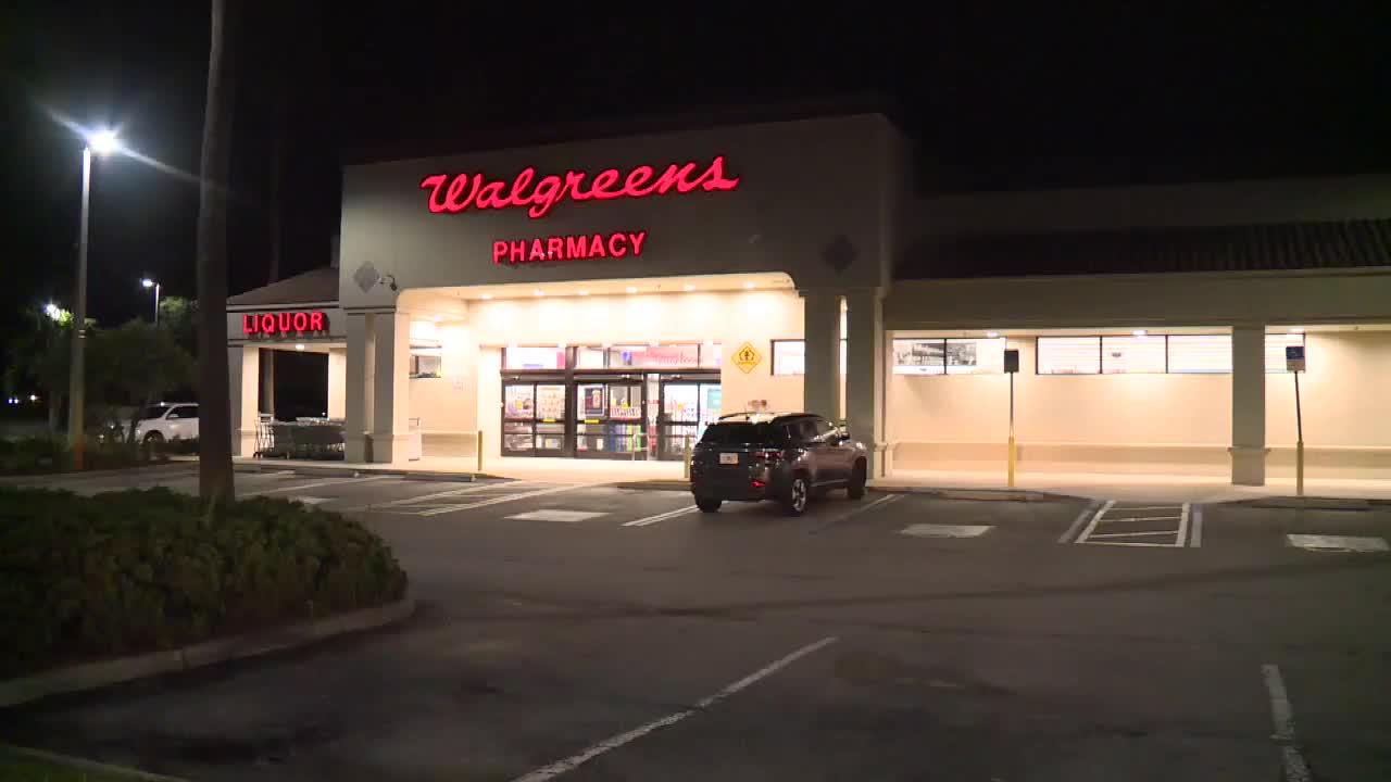 Walgreens robbery attempt in Palm City