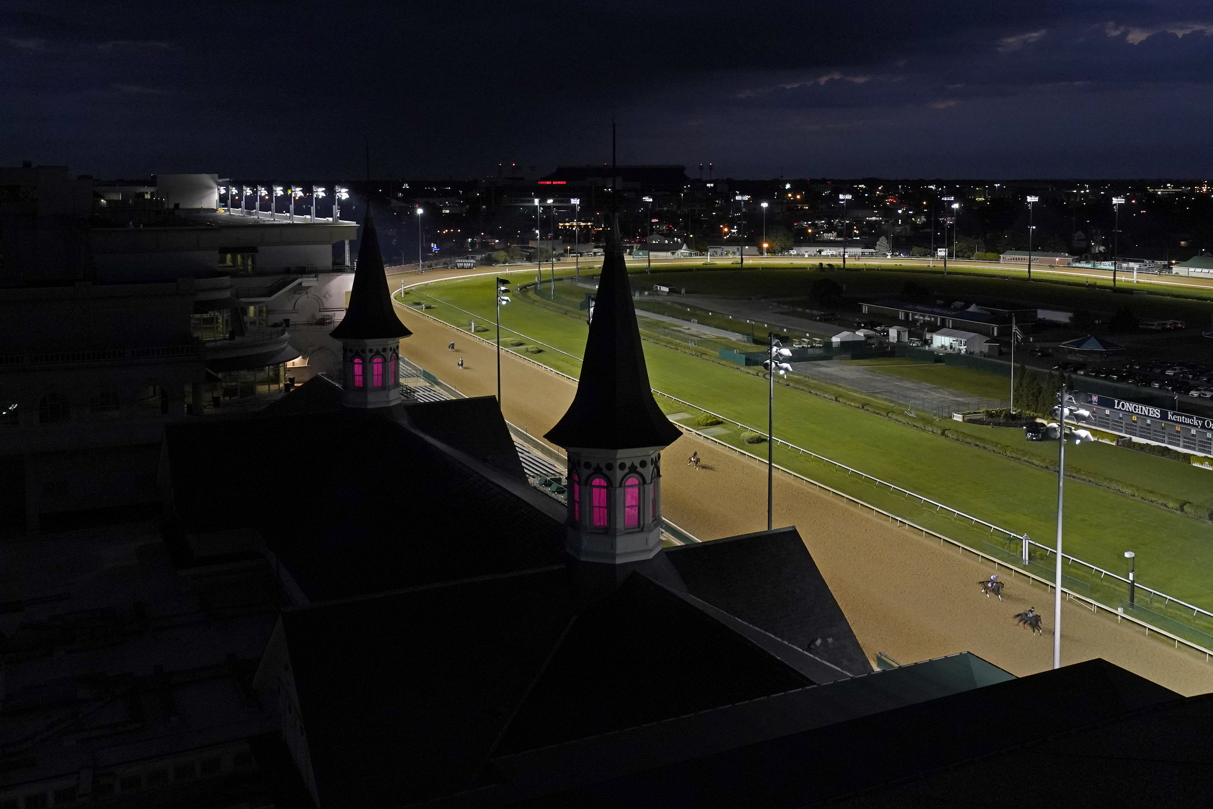 APTOPIX Kentucky Derby Horse Racing