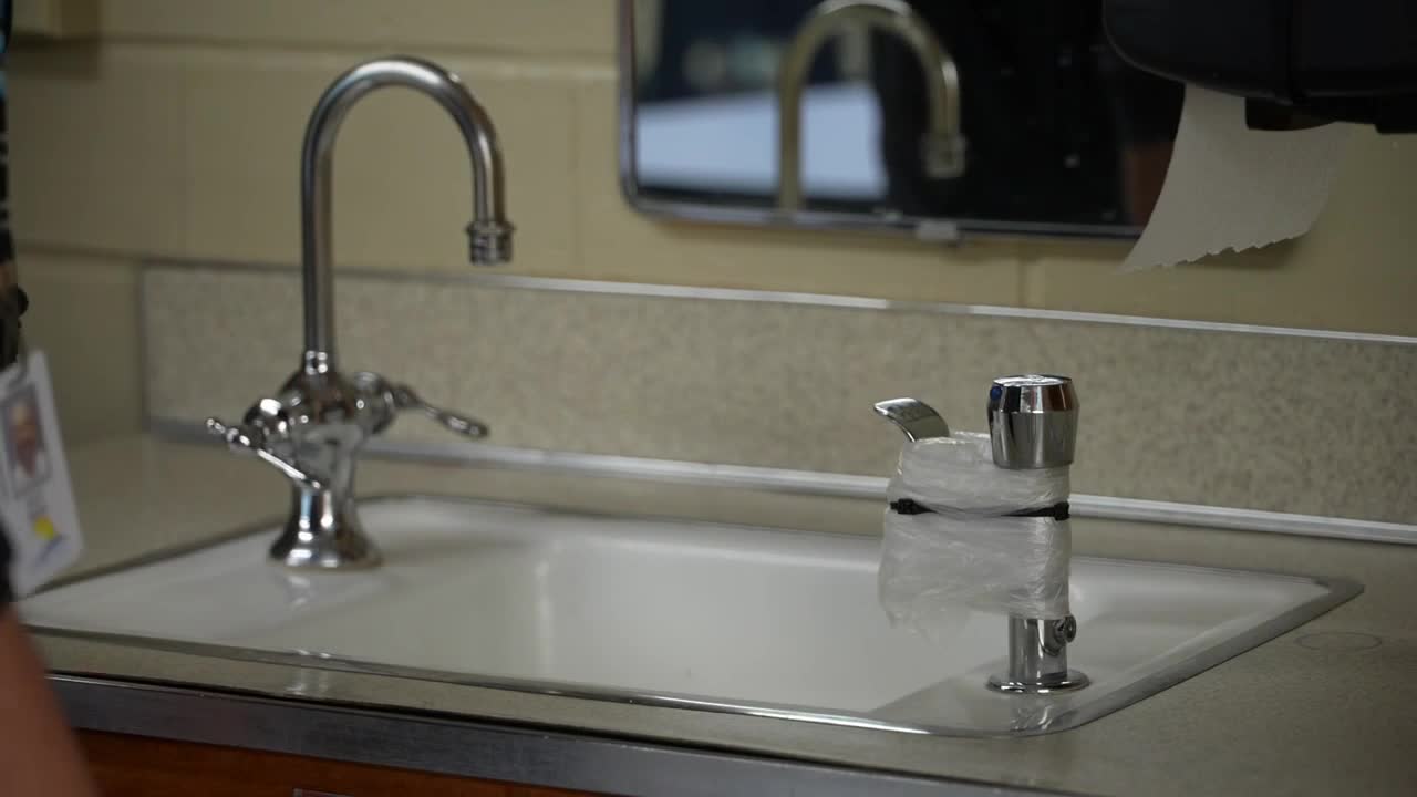Bad Faucet 