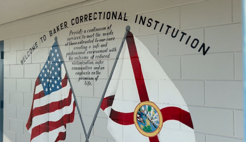 Second Migrant Facility in Florida pic 4