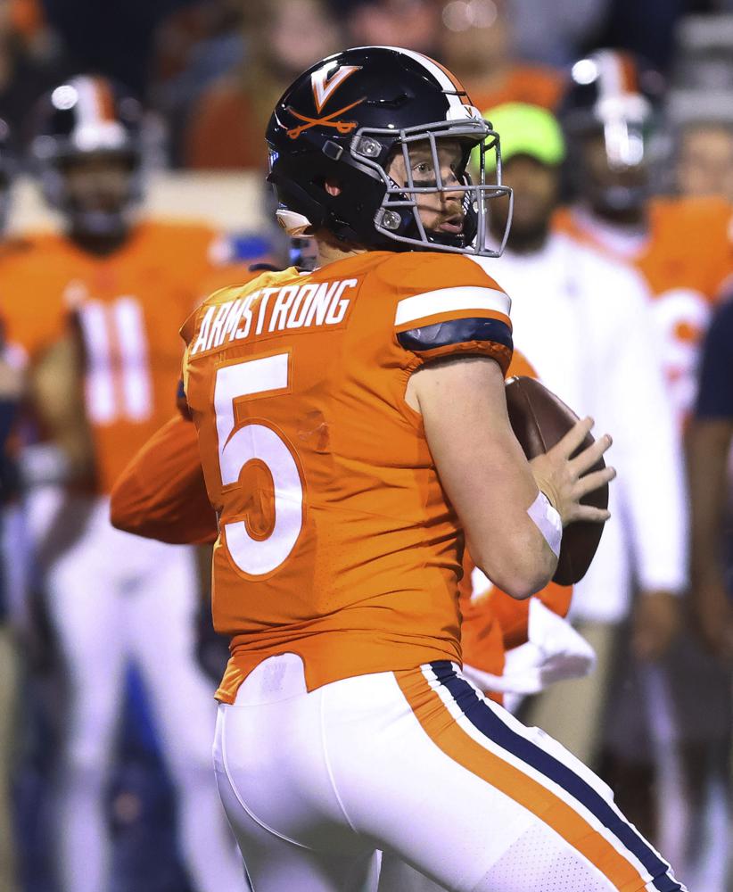 Virginia quarterback Brennan Armstrong