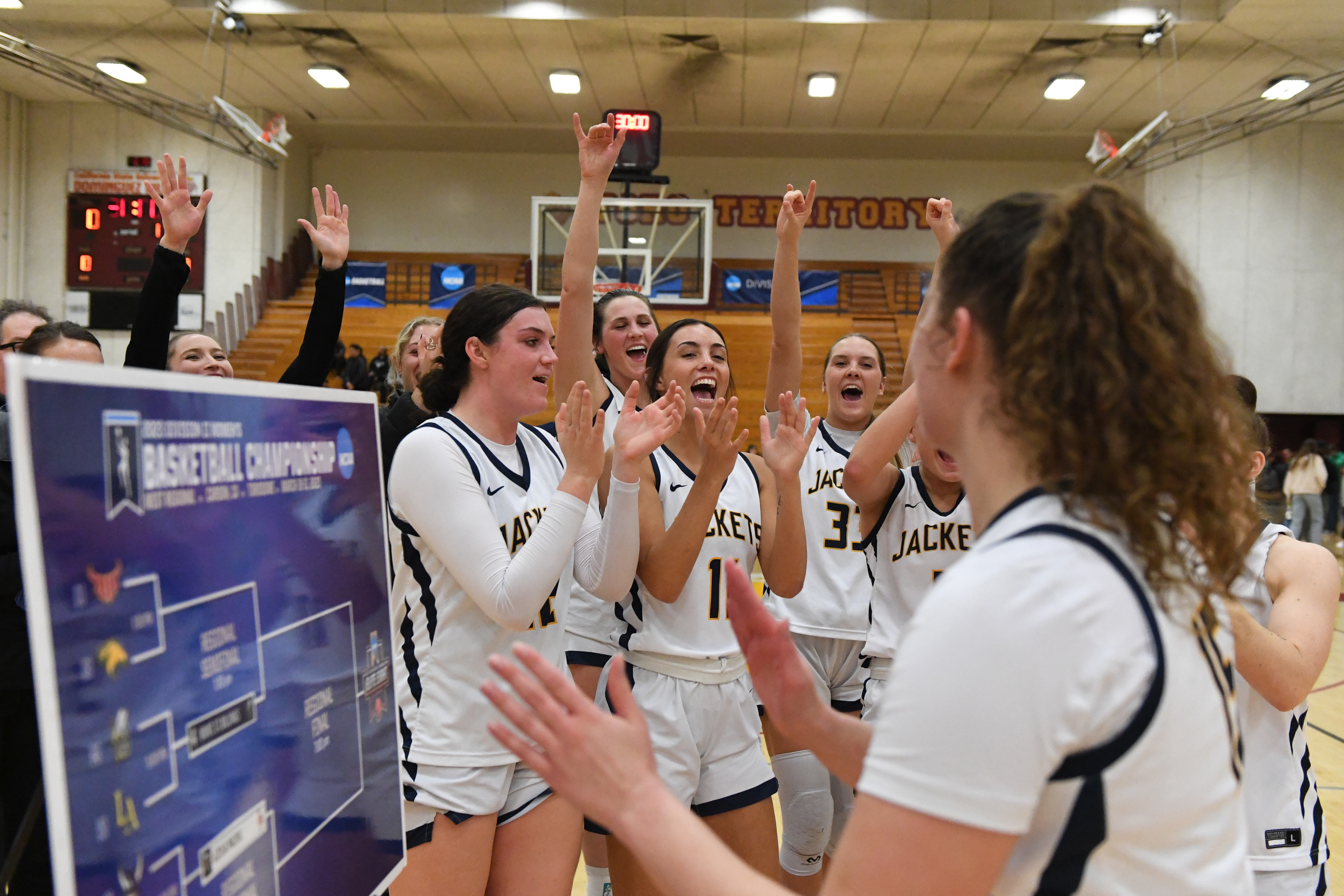 MSUBwbb.jpg