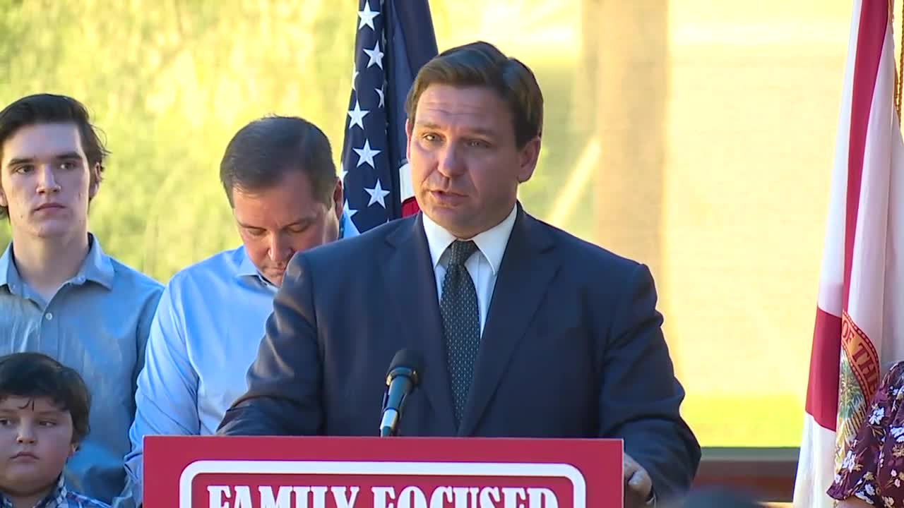 DeSantis in Bradenton.png
