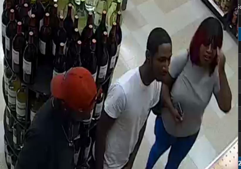Liquor thieves Cape Coral 4-17-19 2.jpg