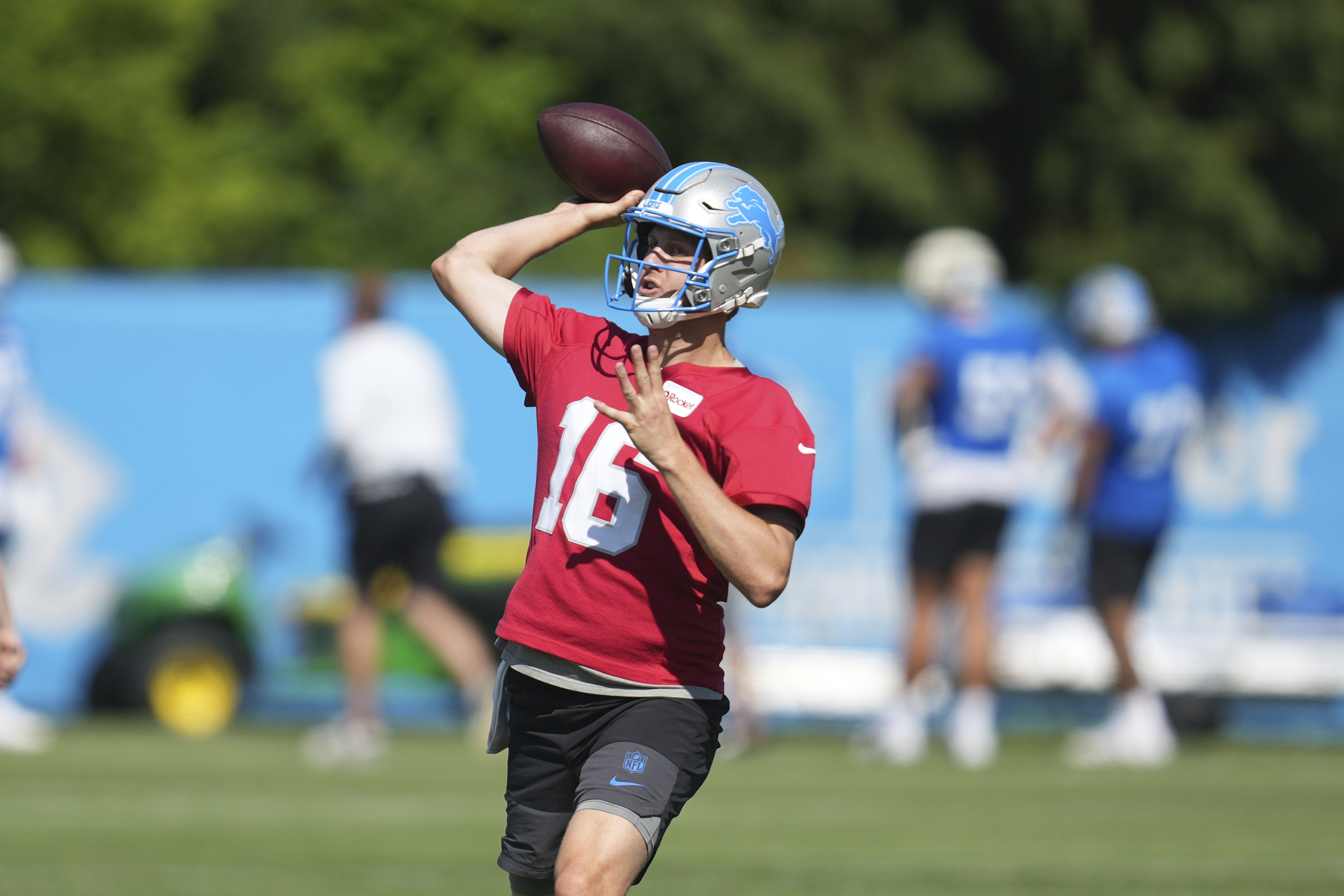 Lions Football