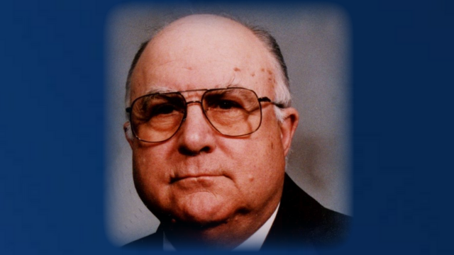 Thomas "Tom" Warner Worsley
